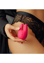 Load image into Gallery viewer, Jimmyjane Form 2 Pro Rechargeable Clitoral Stimulator
